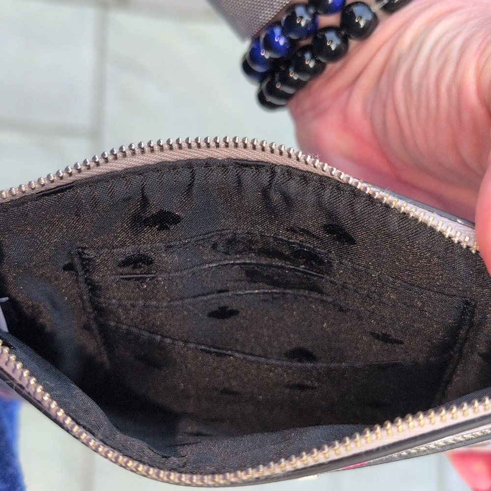 Kate Spade Shore Street Grey Multi Wristlet NWT - Picture 6 of 9